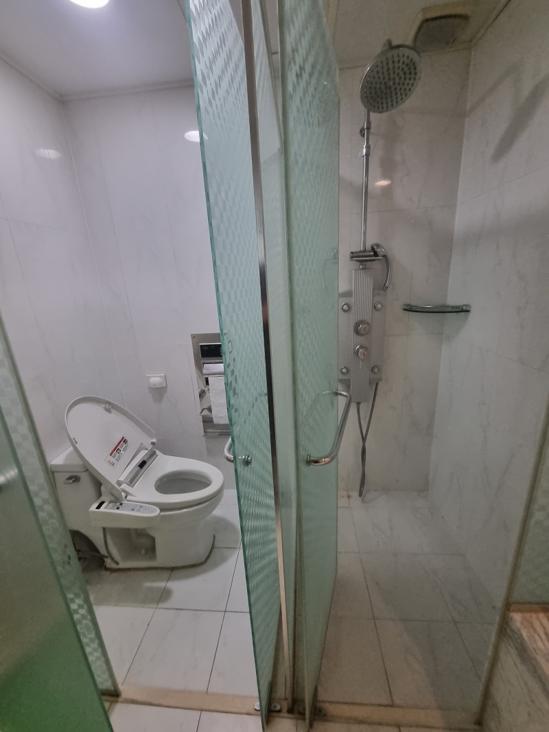 2000769928_VQJbEHdU_69fc8a5c63fad7e20bedcdeb8b50f0b912d68268.jpg 이미지크게보기