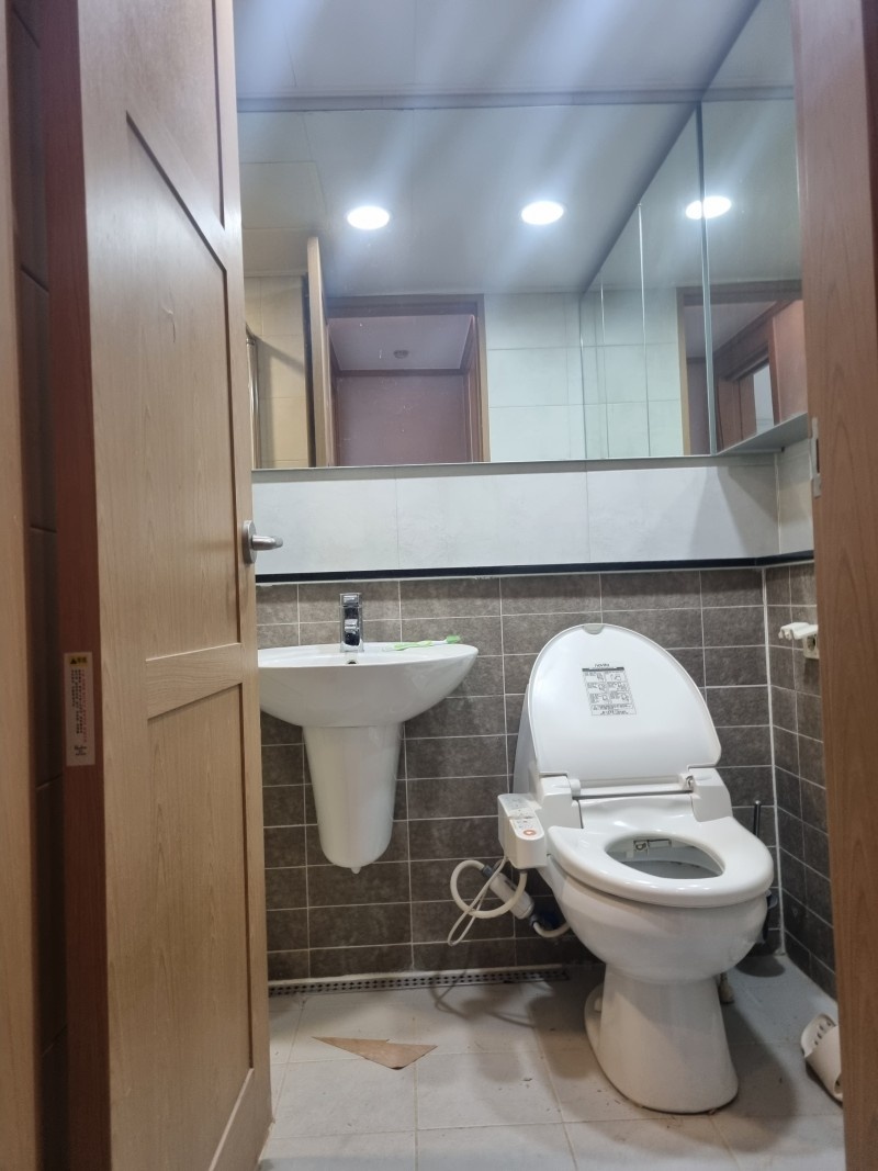 2000769928_p6nws4DB_f52480fa542139ca31ff3d024c46f7e37363ee62.jpg 이미지크게보기